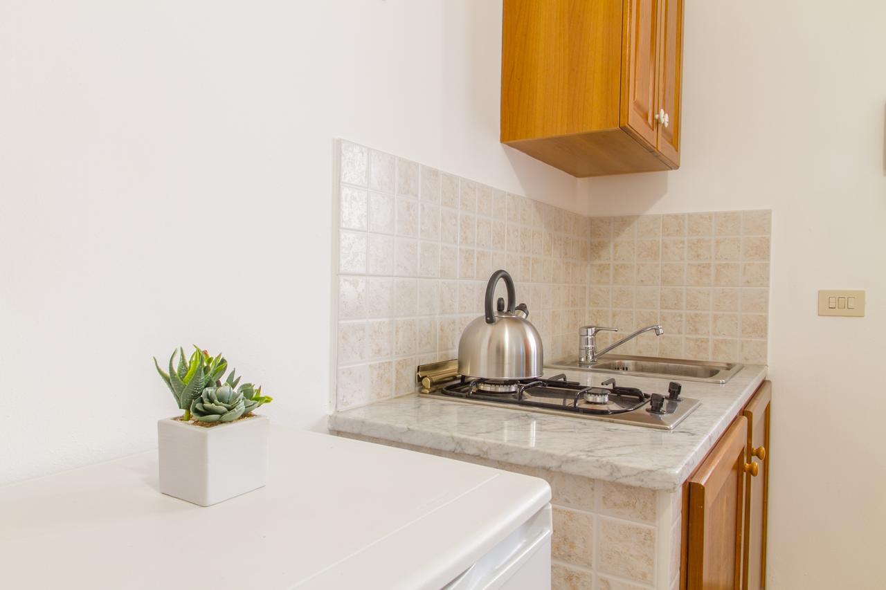 Bordonaro Mini Studio Apartment Cefalu Bagian luar foto