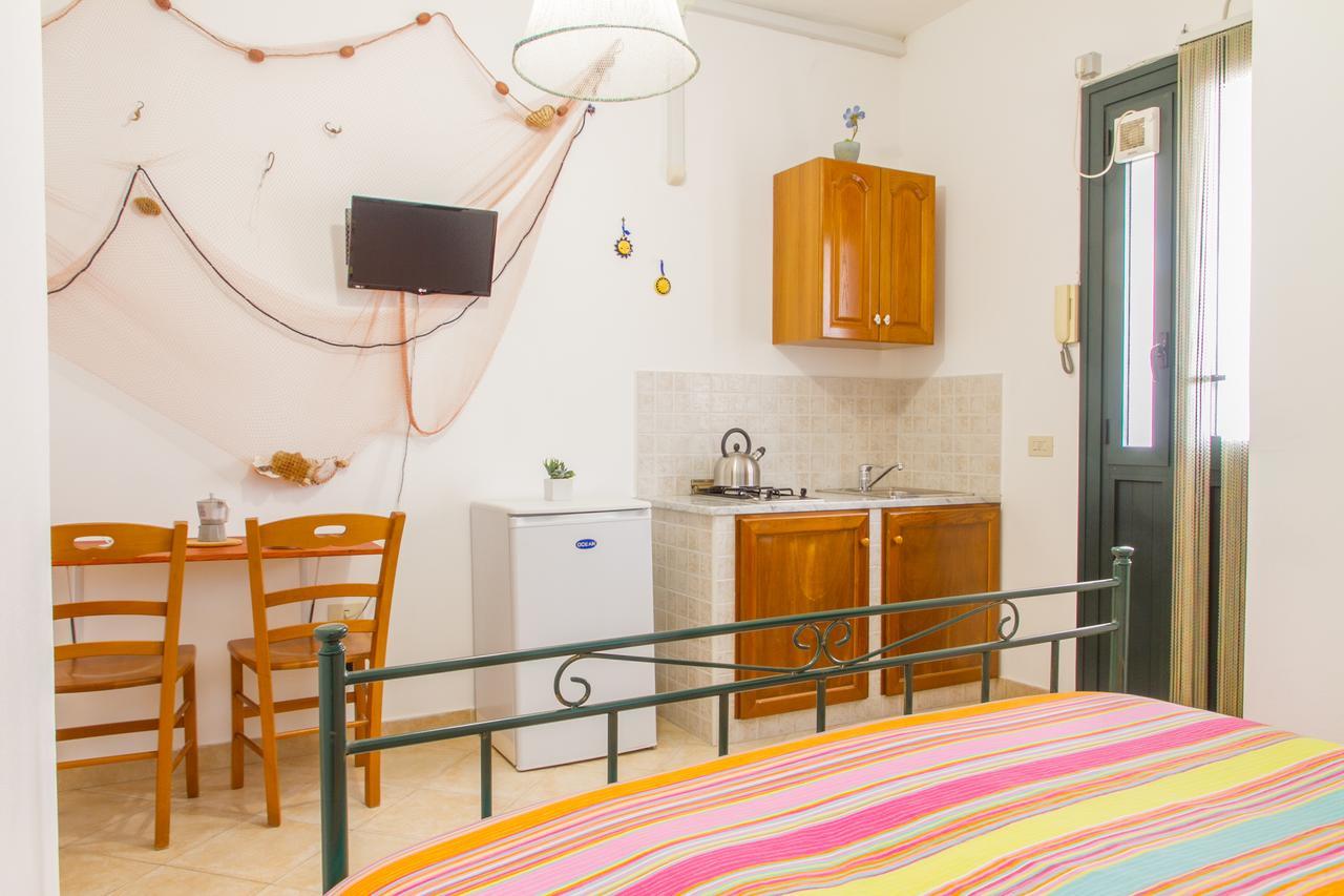 Bordonaro Mini Studio Apartment Cefalu Bagian luar foto