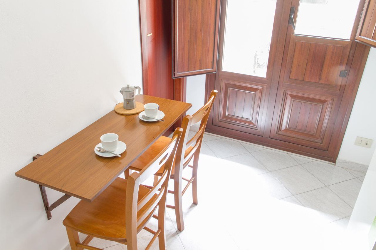 Bordonaro Mini Studio Apartment Cefalu Bagian luar foto