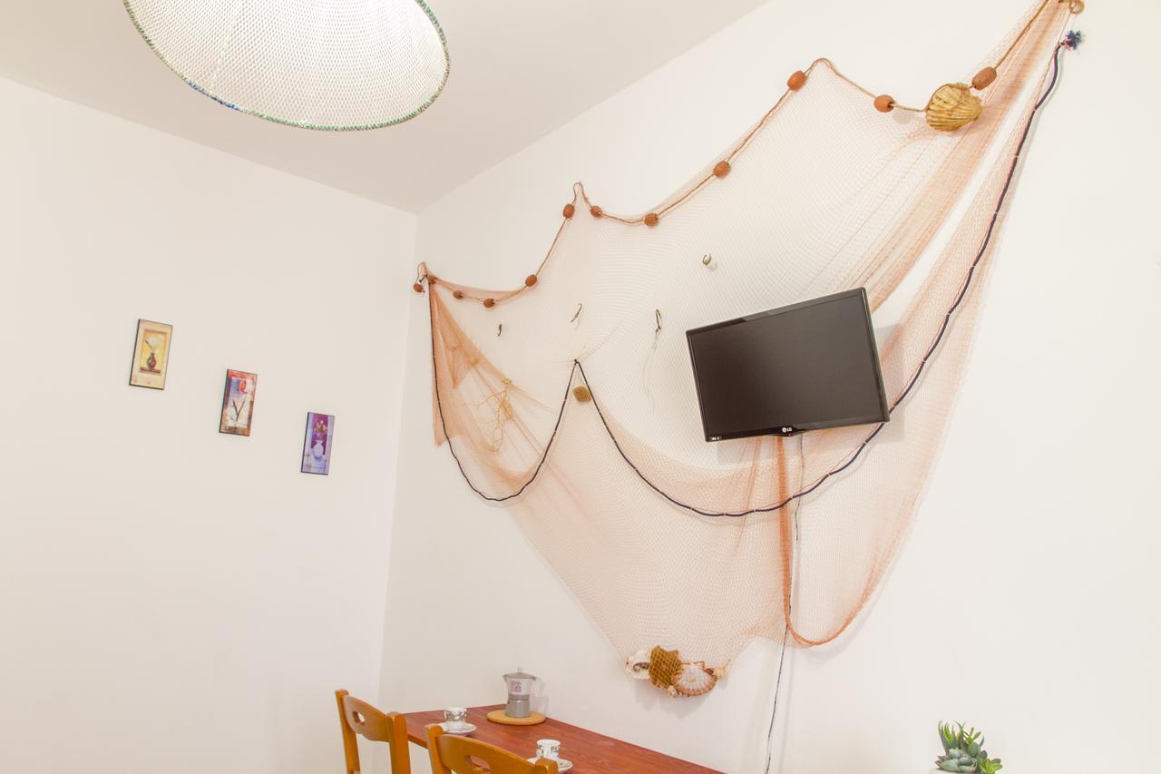 Bordonaro Mini Studio Apartment Cefalu Bagian luar foto